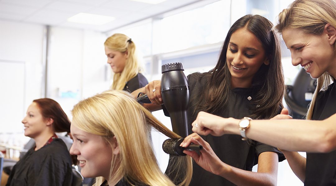 what-is-a-hairdressing-apprenticeship-how-to-become-a-hairdresser