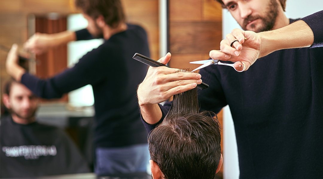 male-hairdressers-how-to-become-a-hairdresser-hairdresser-training